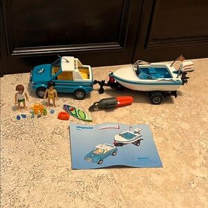 Playmobil 6864 Summer fun Pick-up with speedboat includes manual